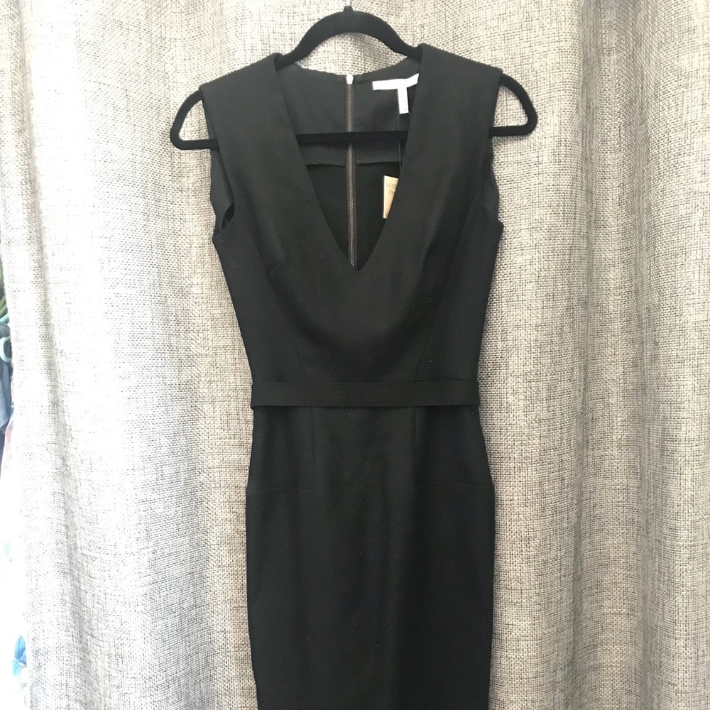 Victoria Beckham N 189 size 4 black dress